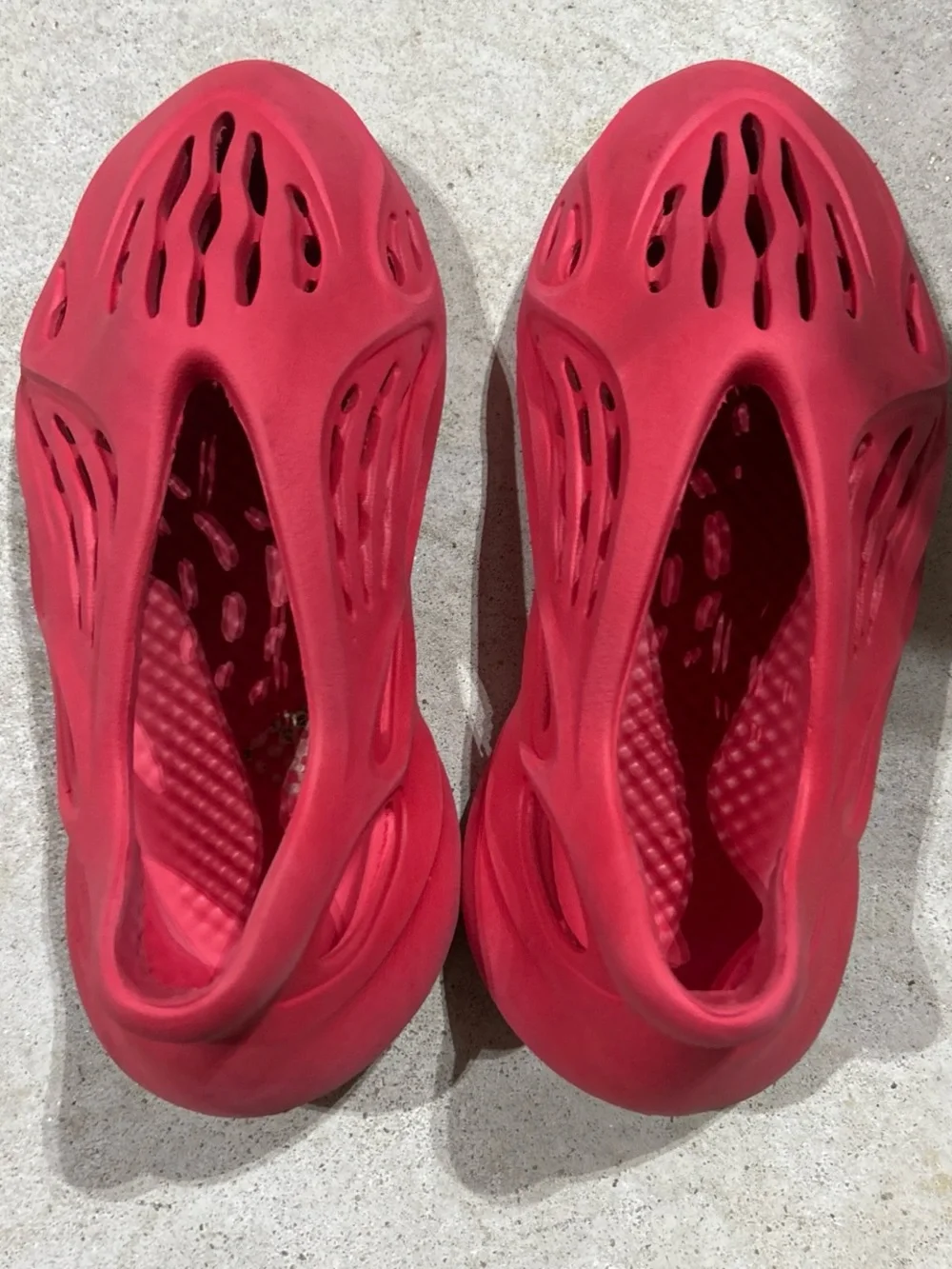 adidas red foam runners